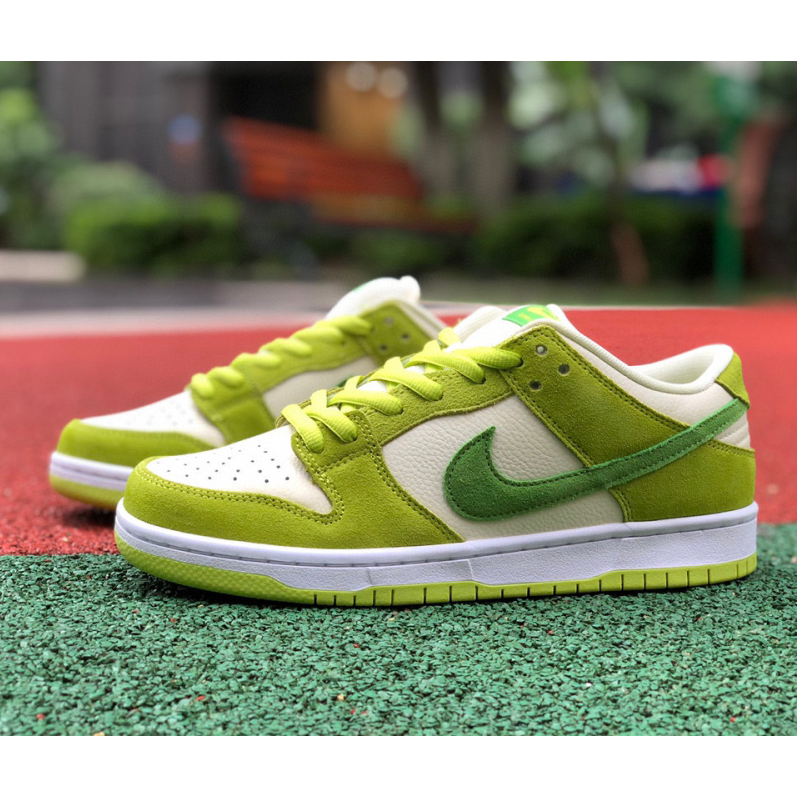 Nike SB Dunk Low "Green Apple" Sneaker   DM0807-300 - DopestKickz