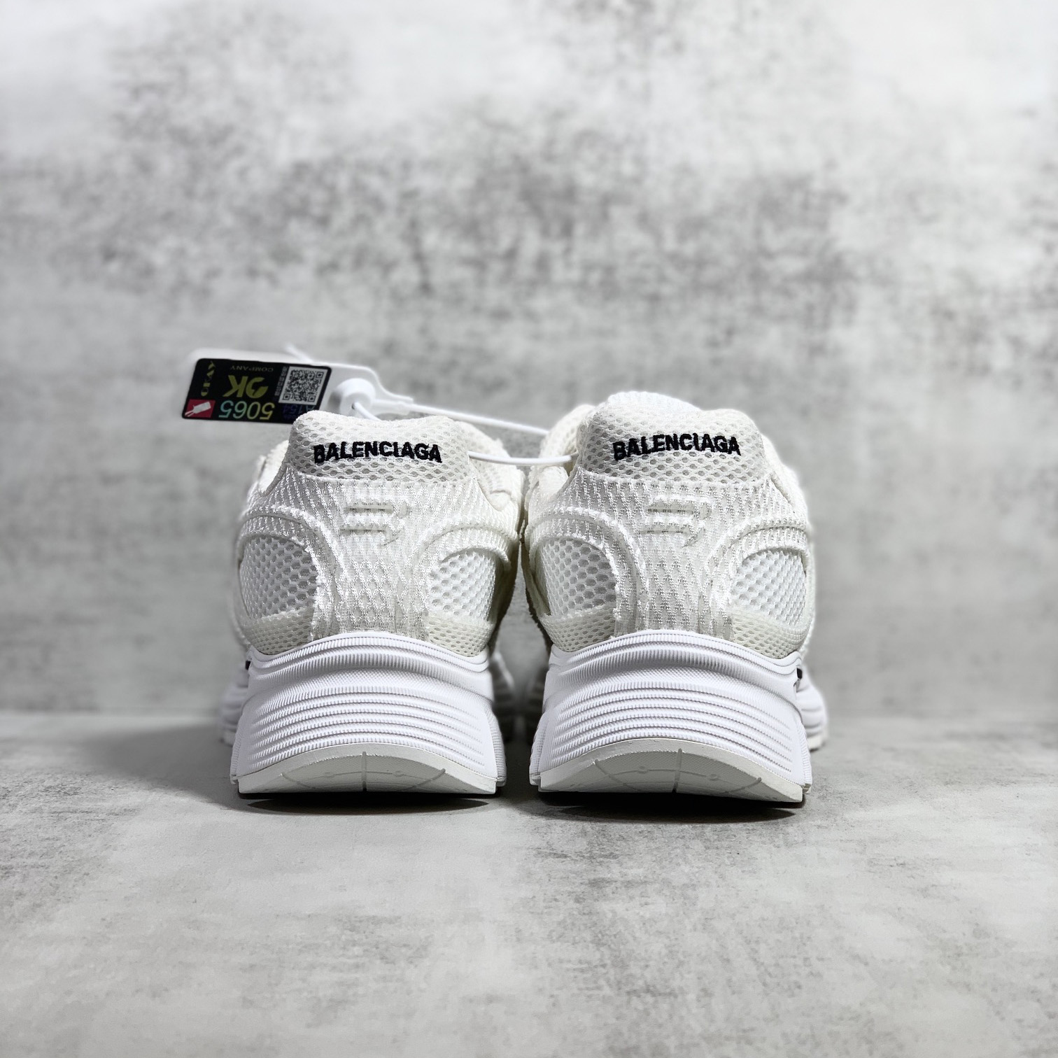 Balenciaga Men's Phantom Sneaker Washed In White - DopestKickz