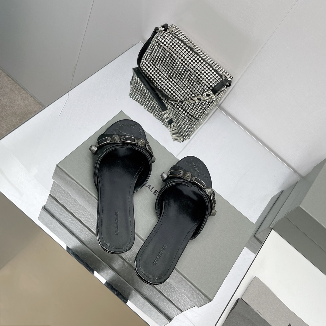 Balenciaga Cagole Sandal In Black Arena Lambskin - DopestKickz