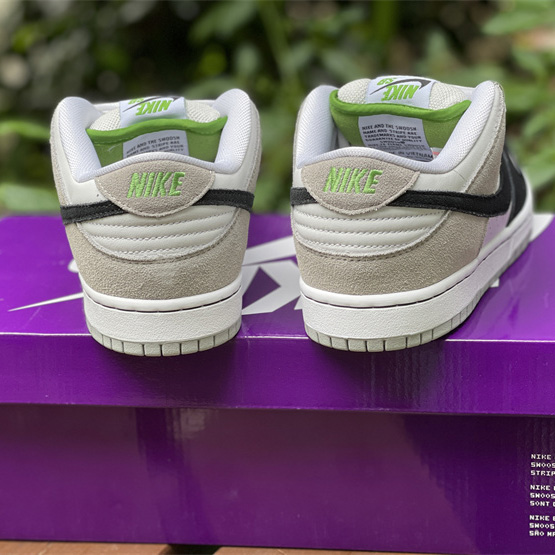 Nike SB Dunk Low “Chlorophyll” Sneaker   BQ6817-011 - DopestKickz