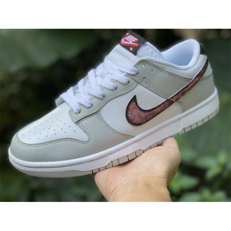 Nike SB Dunk Low  Sneaker     DR9654 001 - DopestKickz