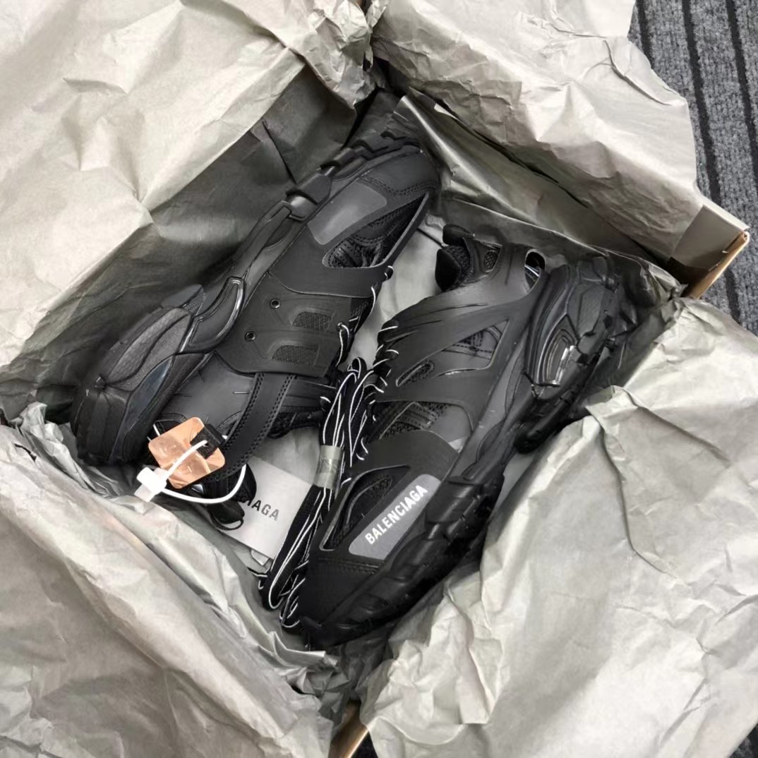 Balenciaga Track  Sneaker - DopestKickz