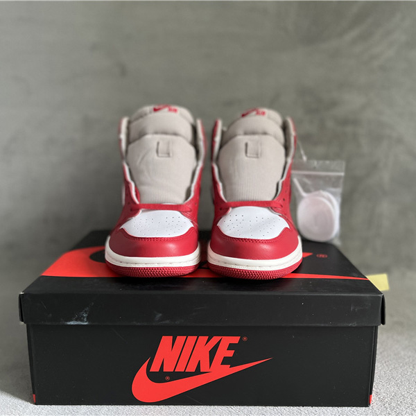 Air Jordan 1 High OG WMNS “Newstalgia”  Sneaker  DJ4891-061 - DopestKickz