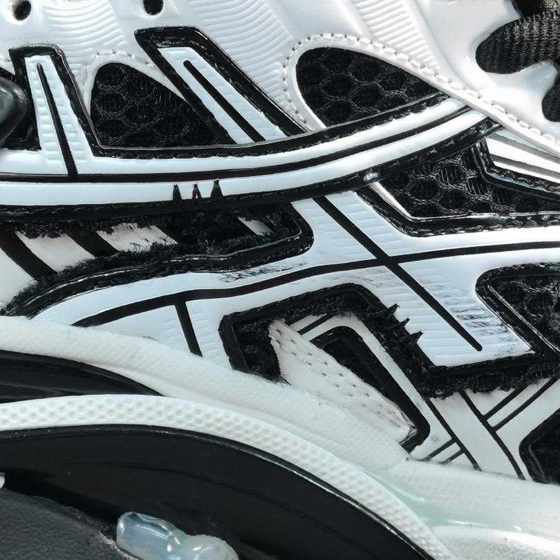 Balenciaga Runner Sneakers - DopestKickz