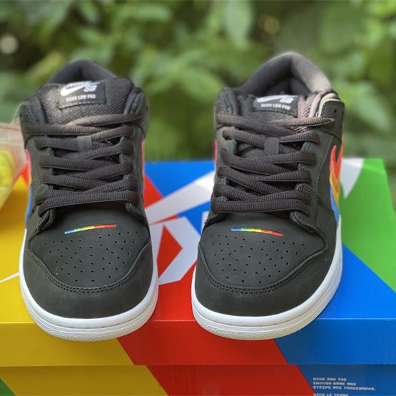 Polaroid x Nike Sb Dunk Low ''Polaroid'' Sneaker    DH7722-001 - DopestKickz