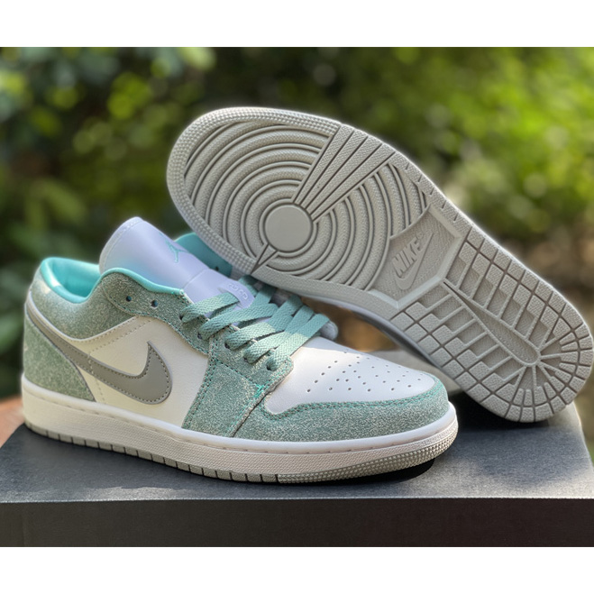 Air Jordan 1 Low ''New Emerald'' Sneaker  DN3705 301 - DopestKickz