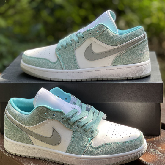 Air Jordan 1 Low ''New Emerald'' Sneaker  DN3705 301 - DopestKickz