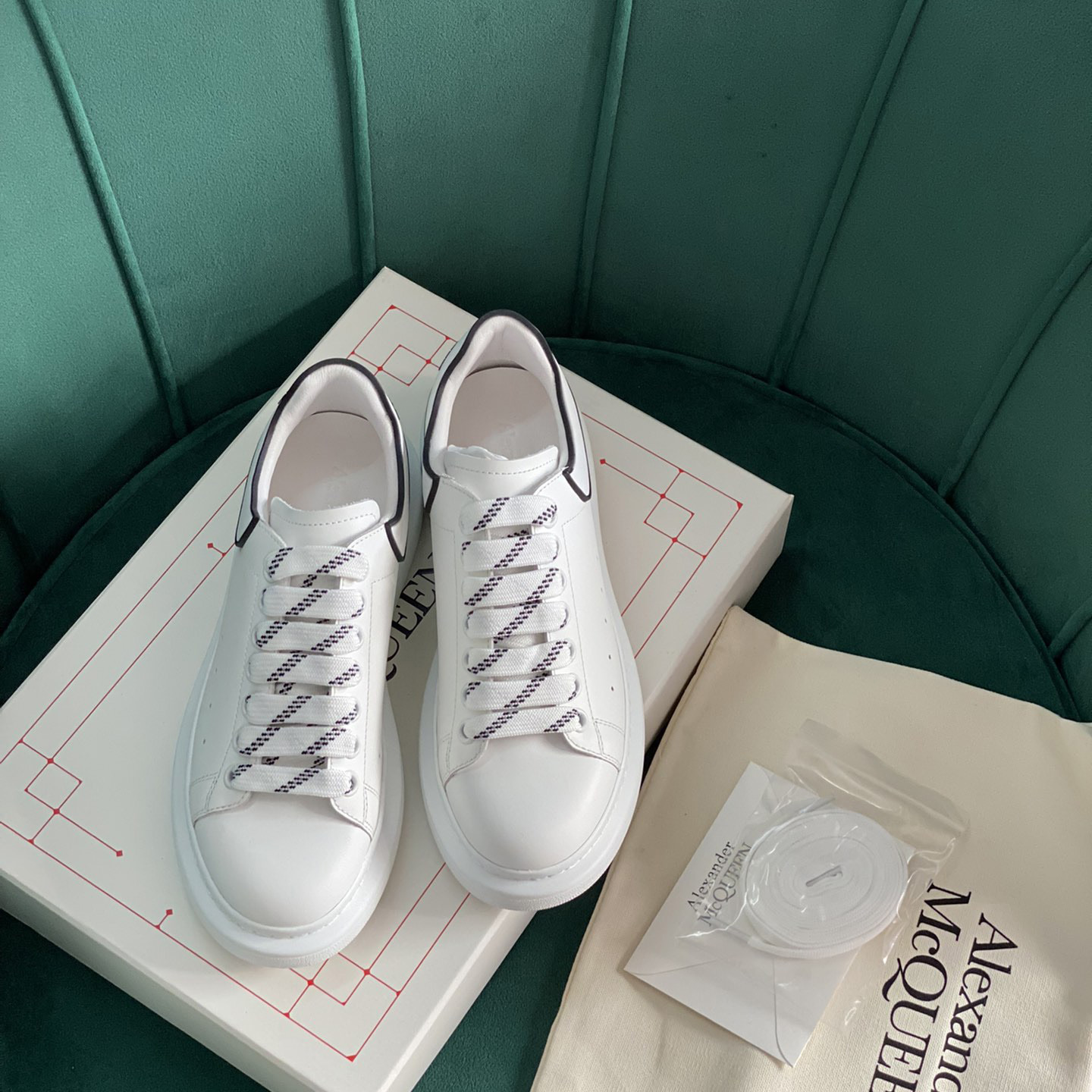 Alexander Mqueen Oversized Sneaker In White/Black - DopestKickz