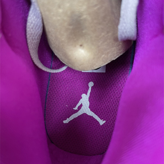 Air Jordan 1 Mid Magenta Sneaker    BQ6472-501 - DopestKickz