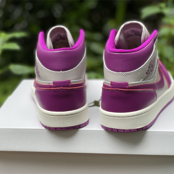 Air Jordan 1 Mid Magenta Sneaker    BQ6472-501 - DopestKickz