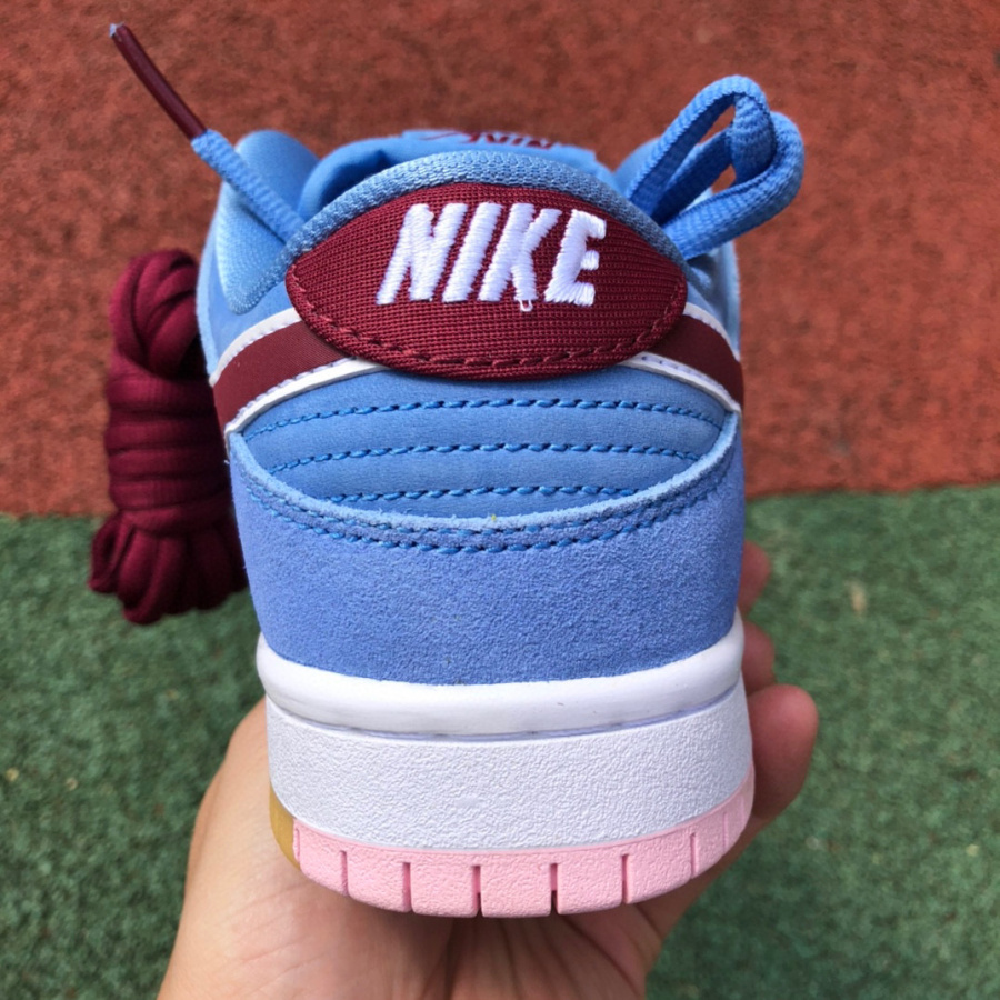  Nike SB Dunk Low PRM Phillies Sneakers   DQ4040-400 - DopestKickz