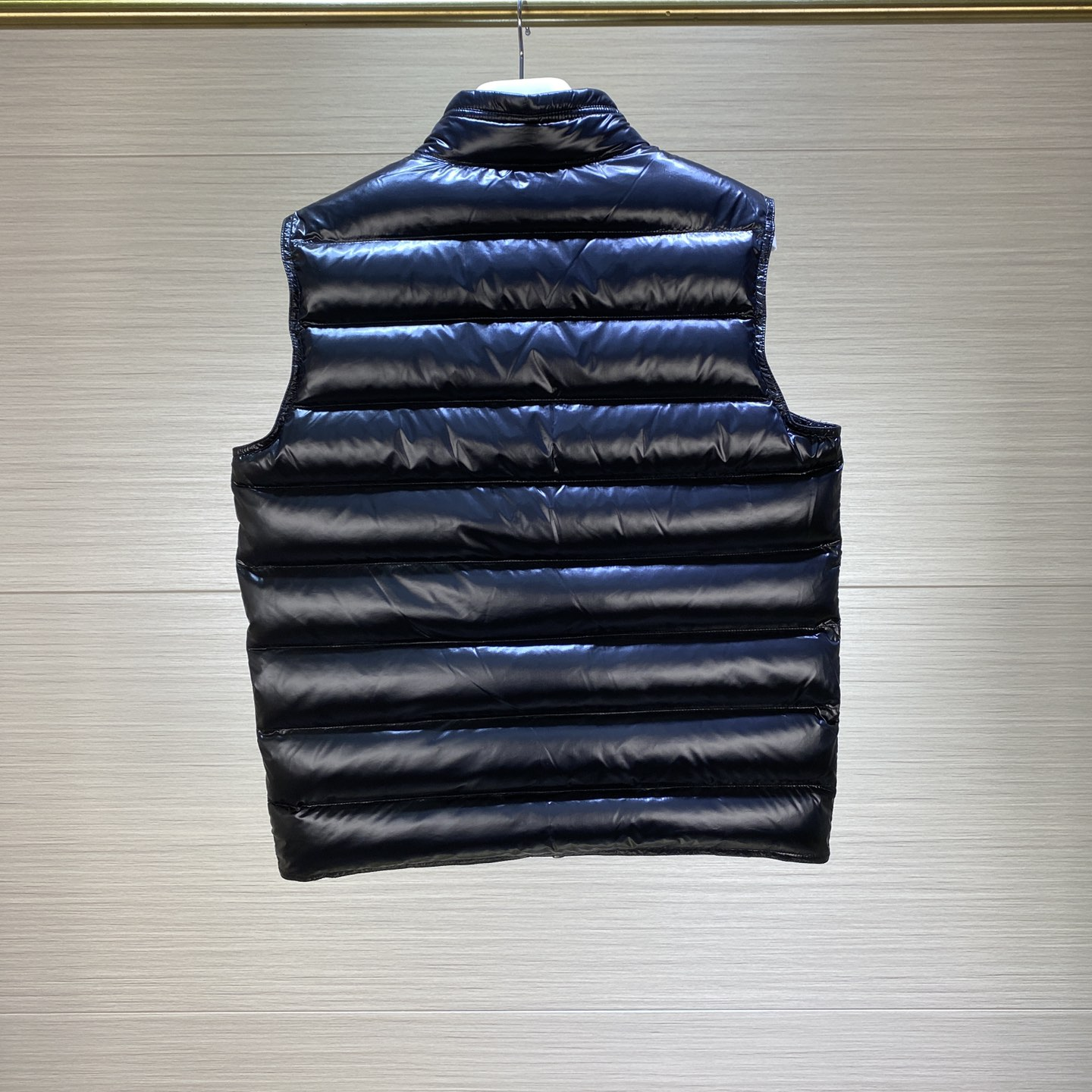 Moncler Vest In black - DopestKickz