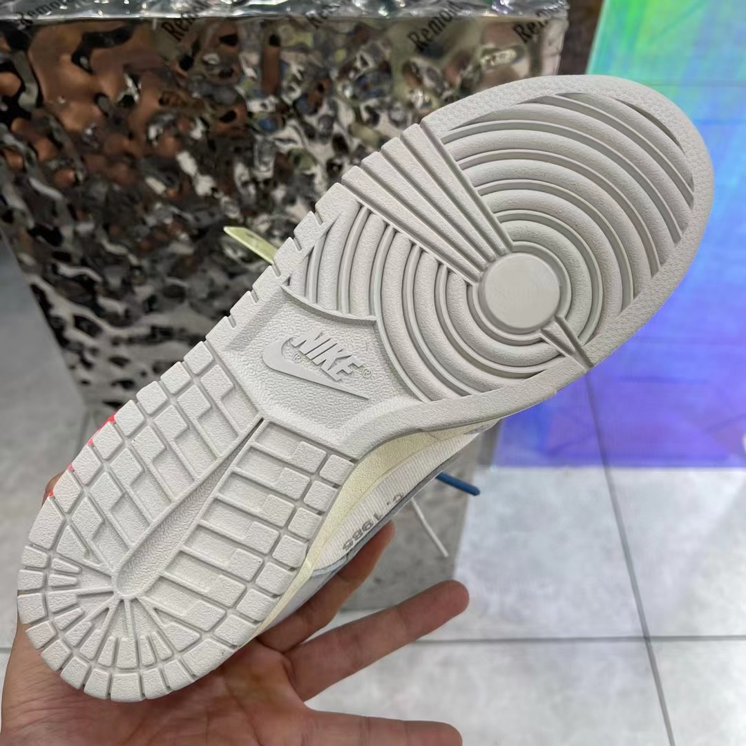 Off White x Dunk Low 'Lot 05of 50' Sneaker - DopestKickz