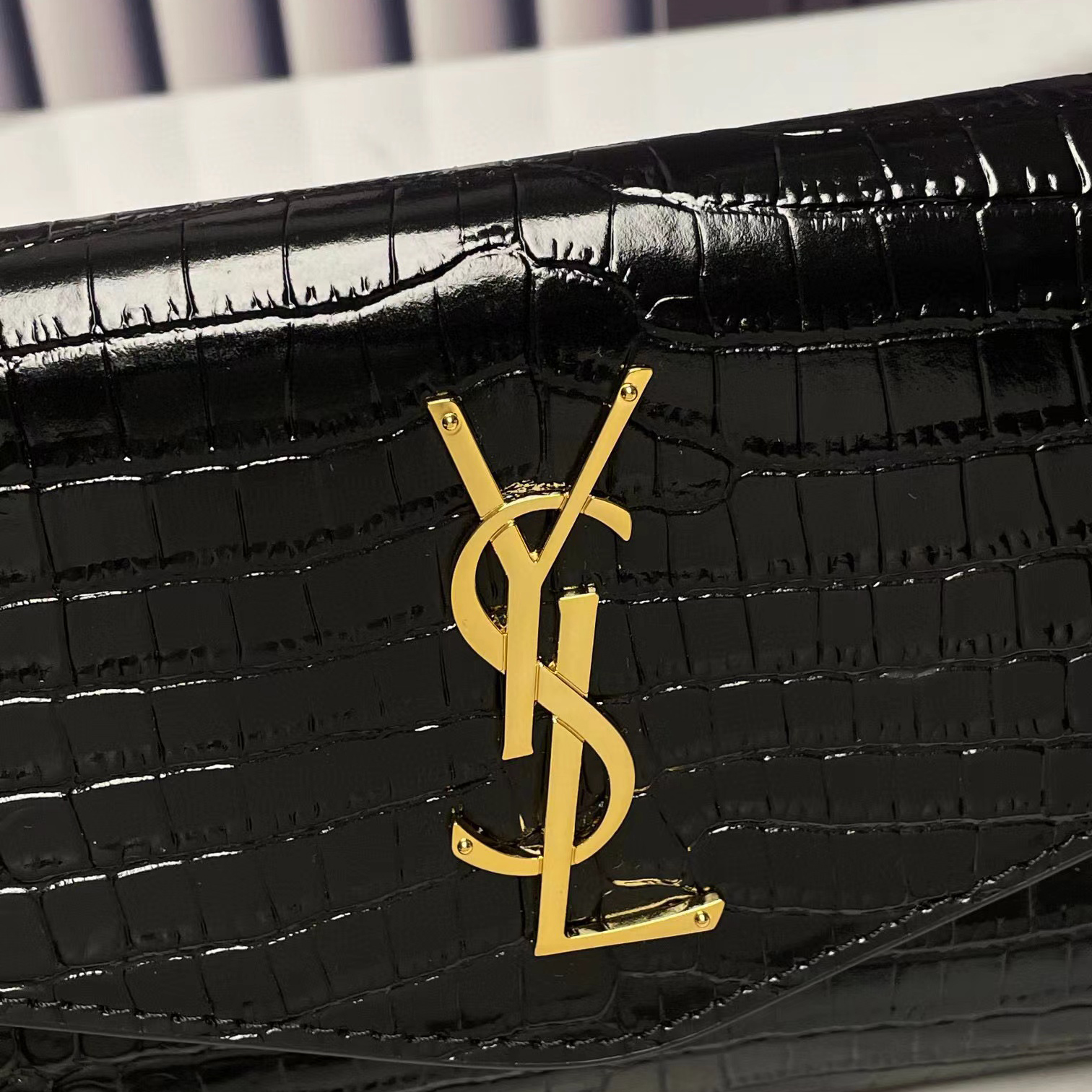 Saint Laurent Crossbody Bag(19-12-4cm) - DopestKickz