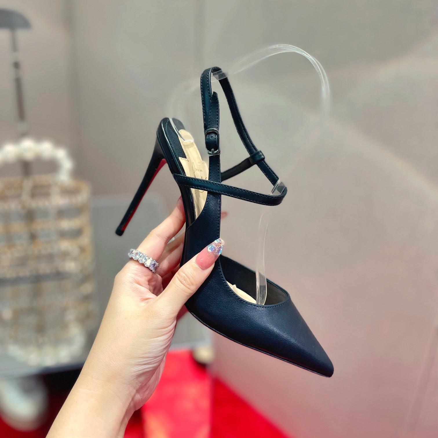 Christian Louboutin Jenlove  - DopestKickz