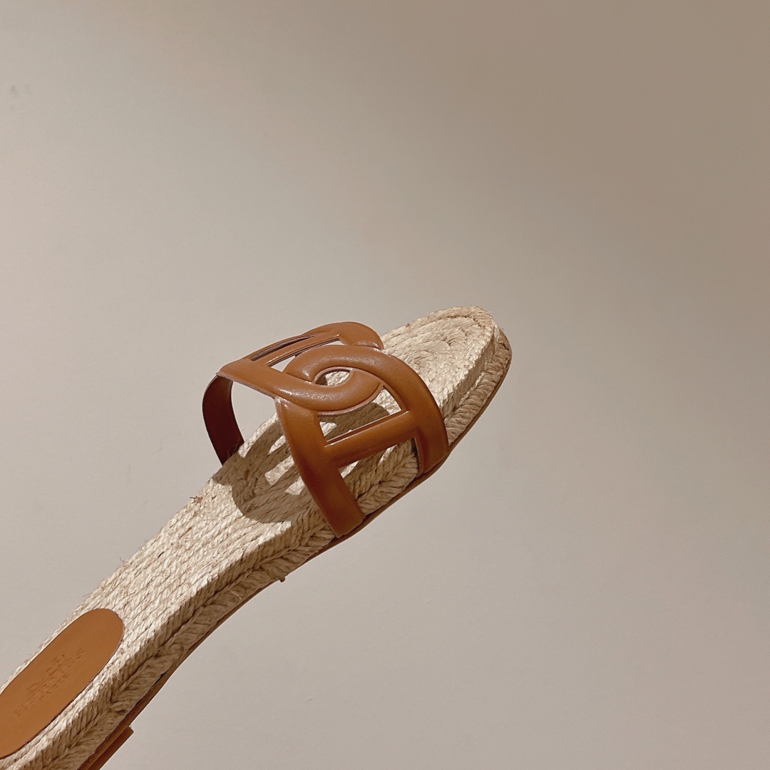Hermes Famosa Espadrille  - DopestKickz