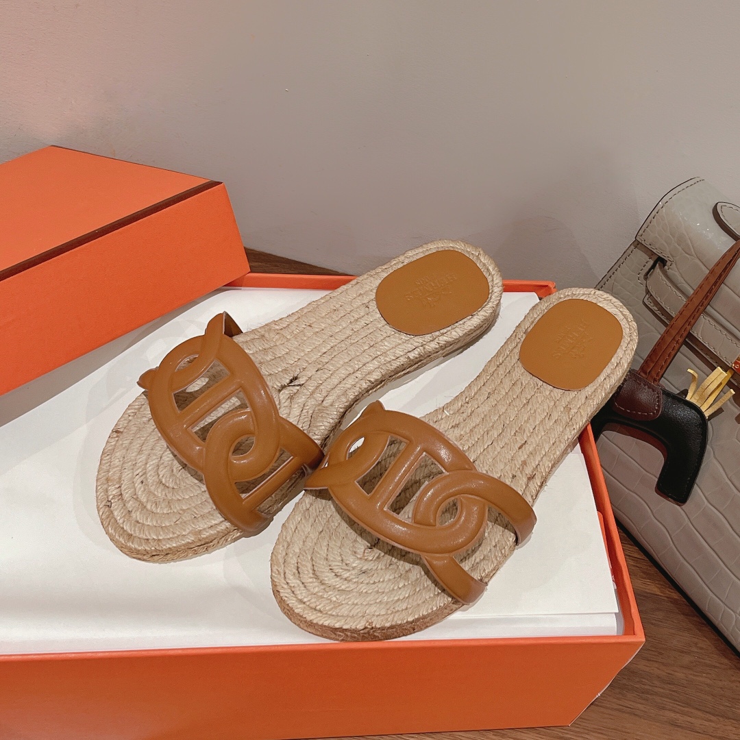 Hermes Famosa Espadrille  - DopestKickz