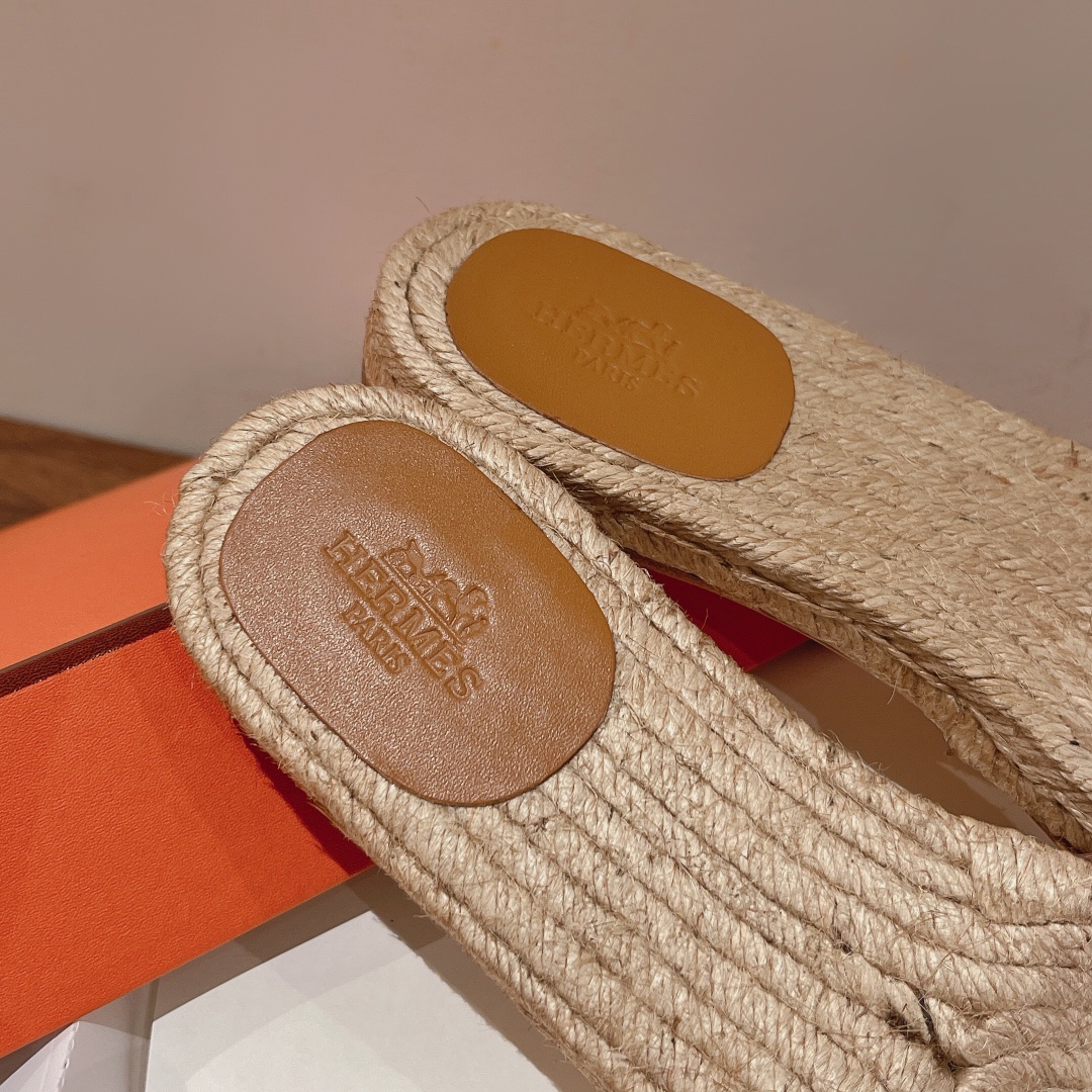 Hermes Famosa Espadrille  - DopestKickz