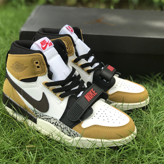 Air Jordan Legacy 312 Sneaker  AV3922-102 - DopestKickz