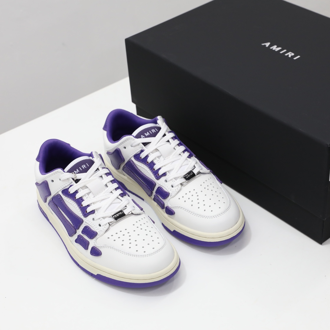 Amiri Skel-Top Low Sneaker - DopestKickz