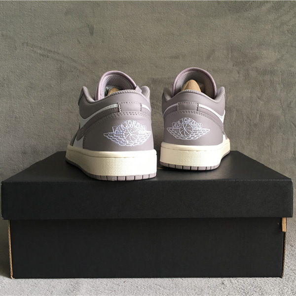 Air Jordan 1 Low Sneaker     553560-053 - DopestKickz