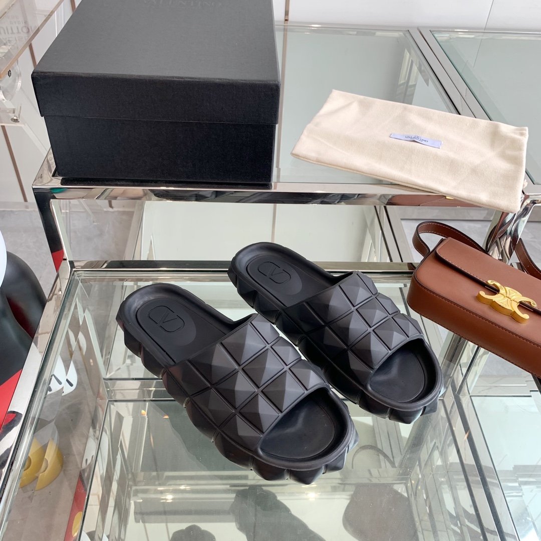 Valenti Roman Stud Turtle Slide Sandal In rubber - DopestKickz