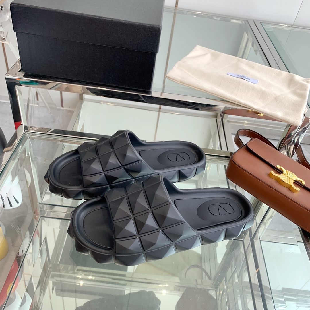 Valenti Roman Stud Turtle Slide Sandal In rubber - DopestKickz