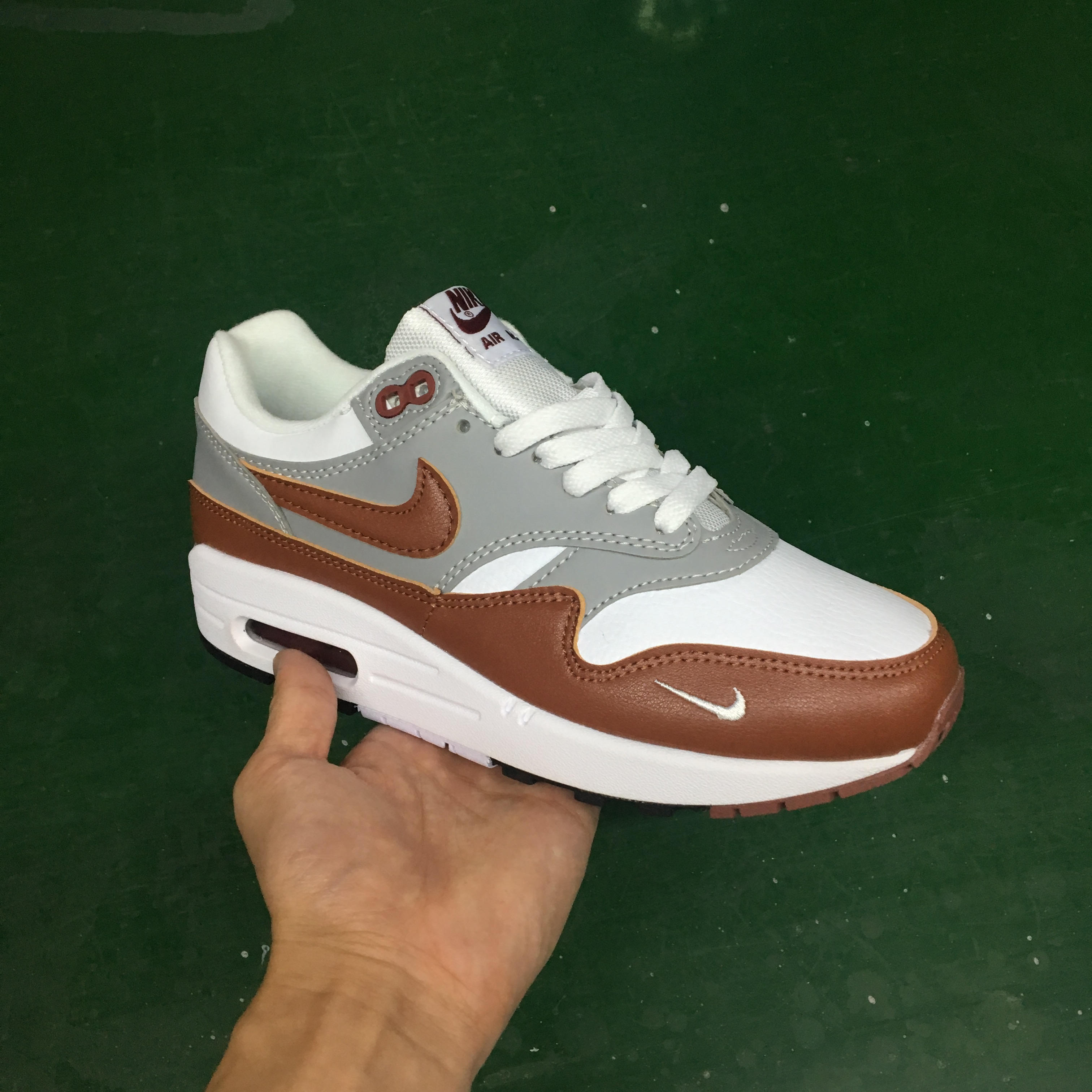 Nike AIR MAX 1 "Mystic Dates" Sneaker - DopestKickz