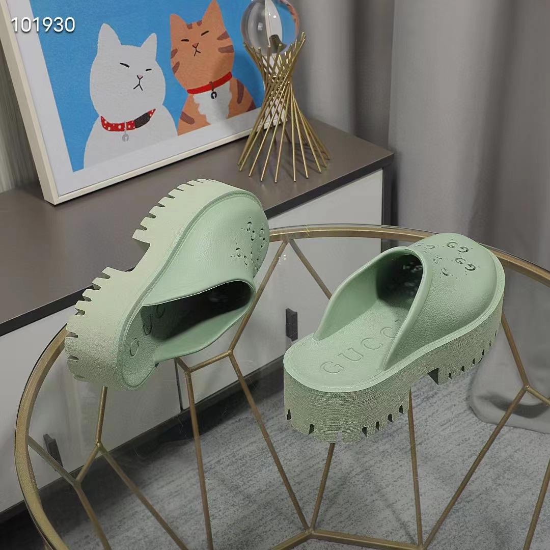 Gucci GG Slip-On Sandal - DopestKickz
