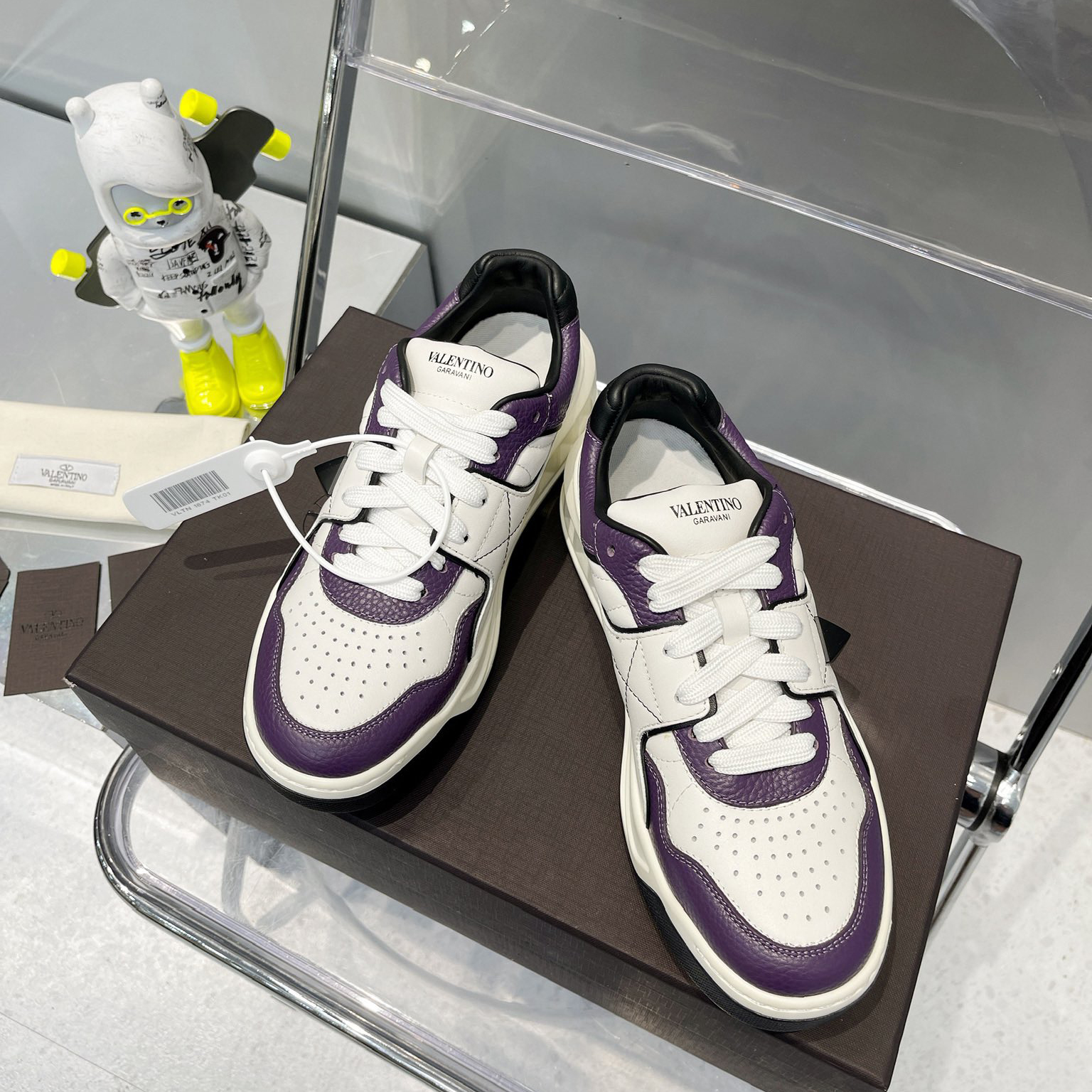 Valenti  One Stud Low-Top Calfskin Sneaker - DopestKickz