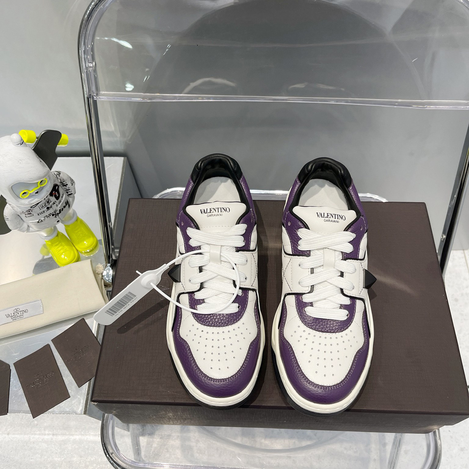 Valenti  One Stud Low-Top Calfskin Sneaker - DopestKickz