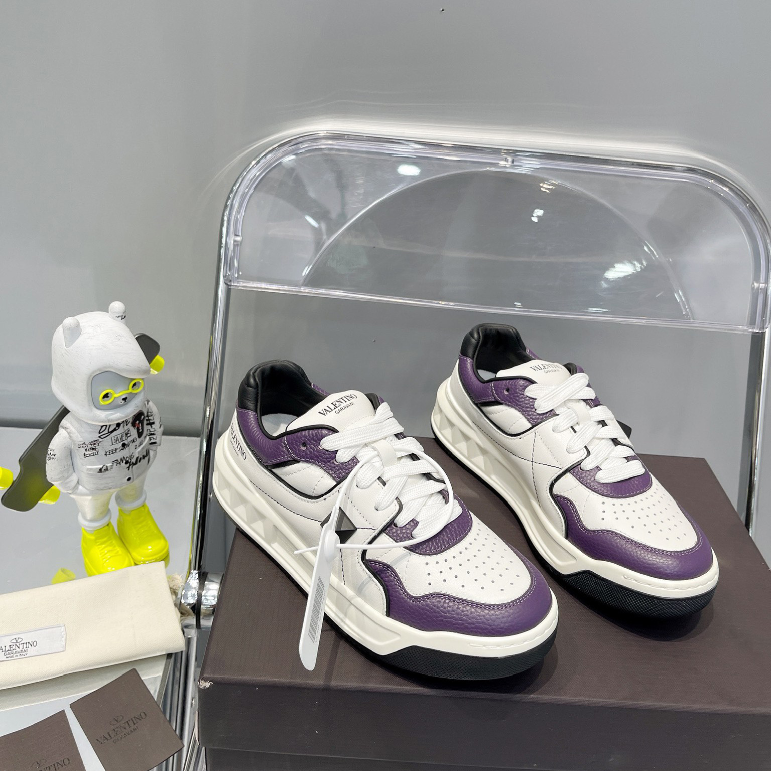 Valenti  One Stud Low-Top Calfskin Sneaker - DopestKickz