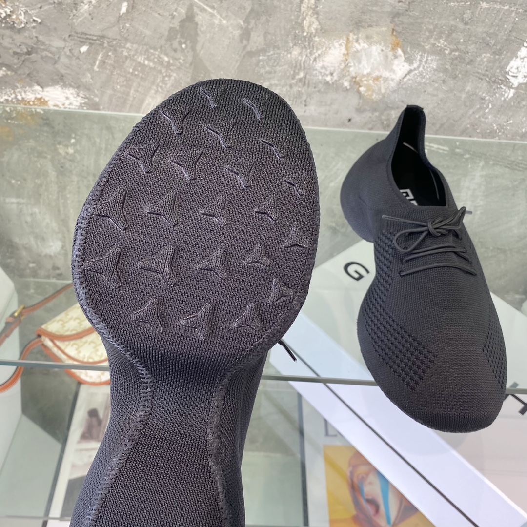 Givenchy TK-360 Sneakers In Knit - DopestKickz