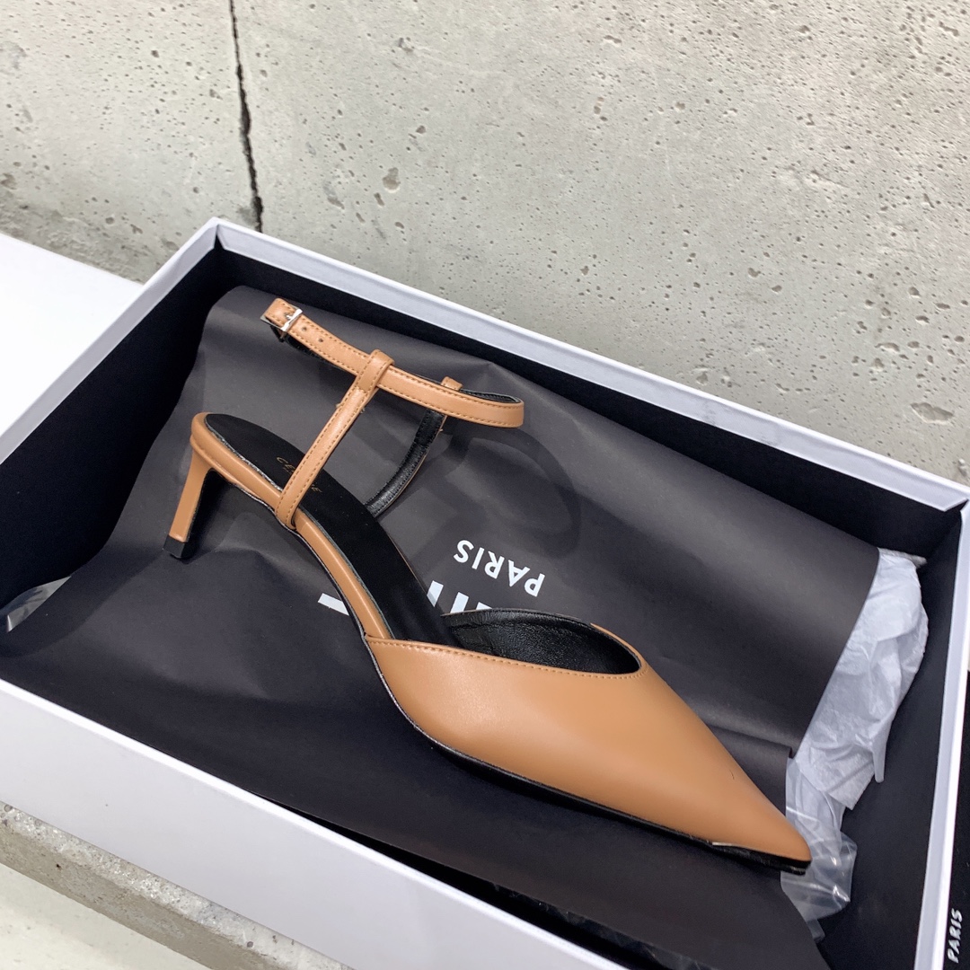 Celine Kitten With Metal Toe In Calfskin - DopestKickz