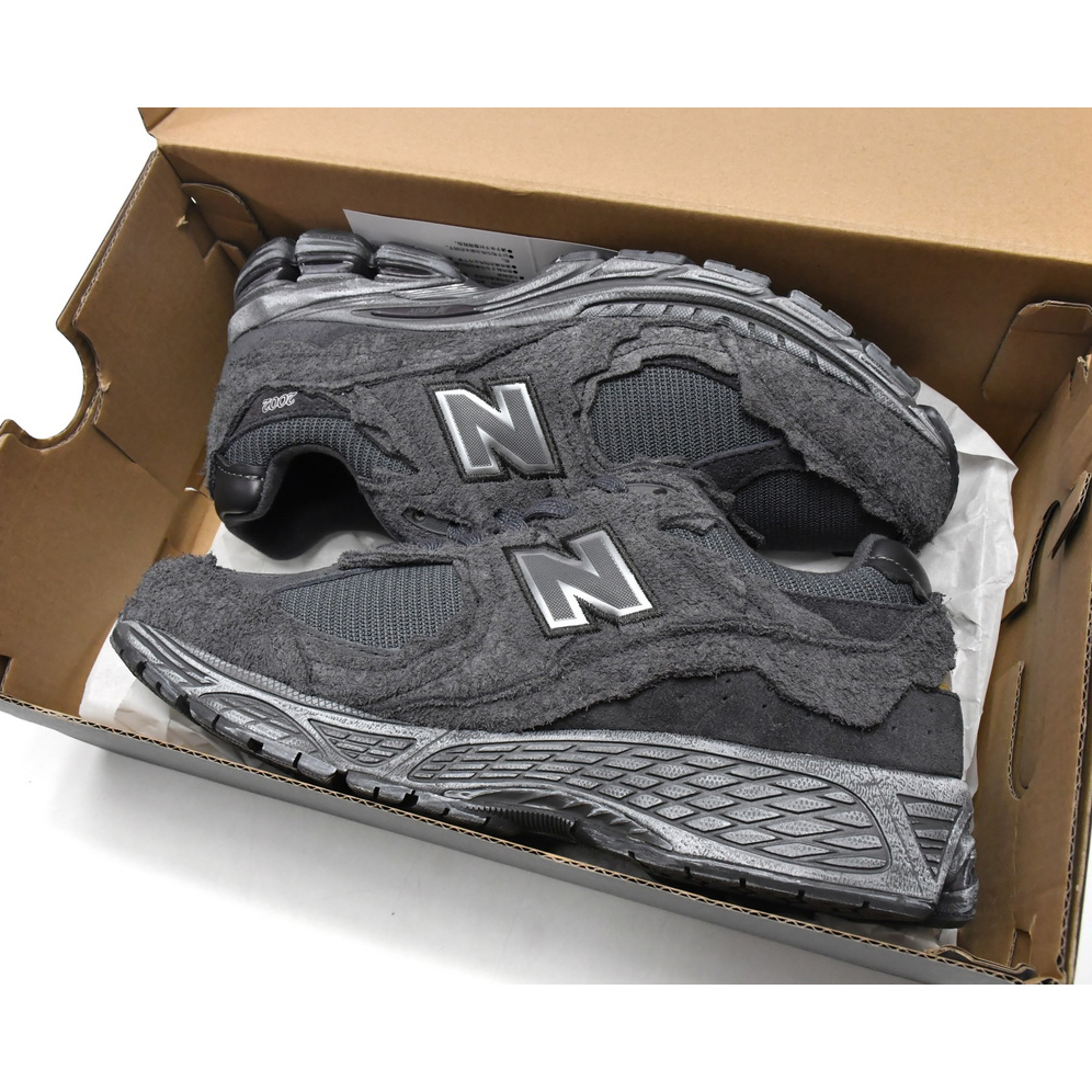 New Balance 2002R Phantom Black Sneakers   M2002RDB   - DopestKickz