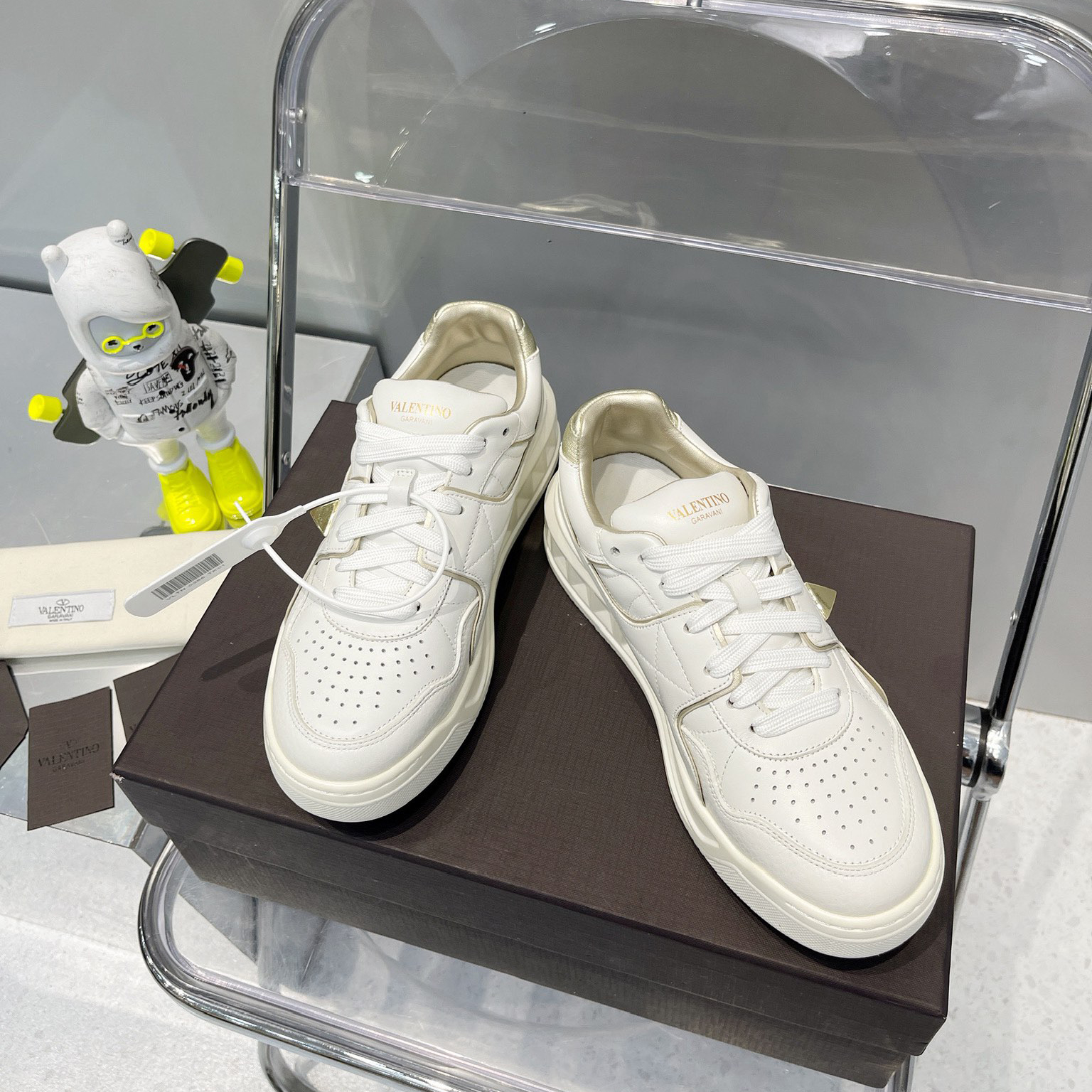 Valenti  One Stud Low-Top Calfskin Sneaker - DopestKickz