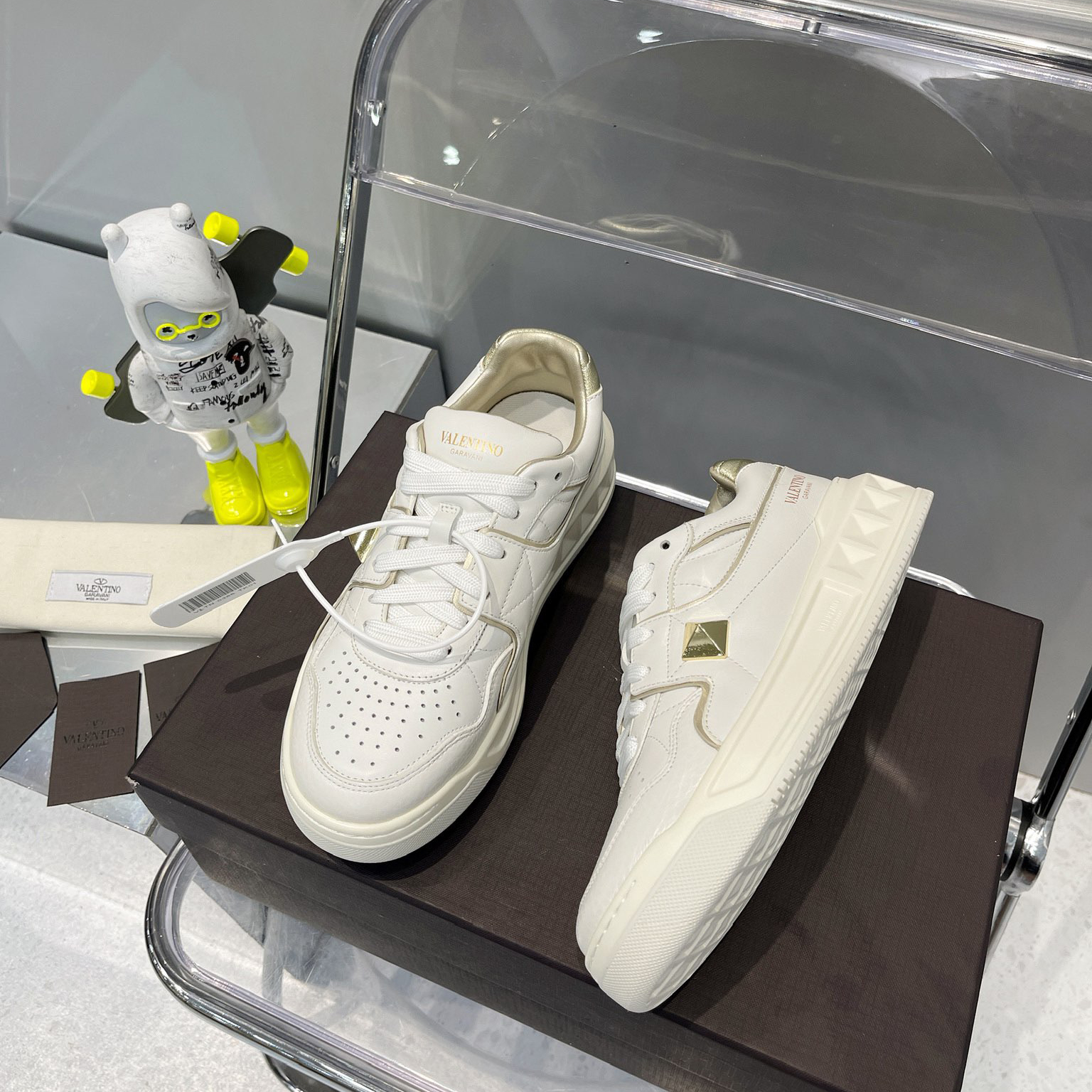 Valenti  One Stud Low-Top Calfskin Sneaker - DopestKickz