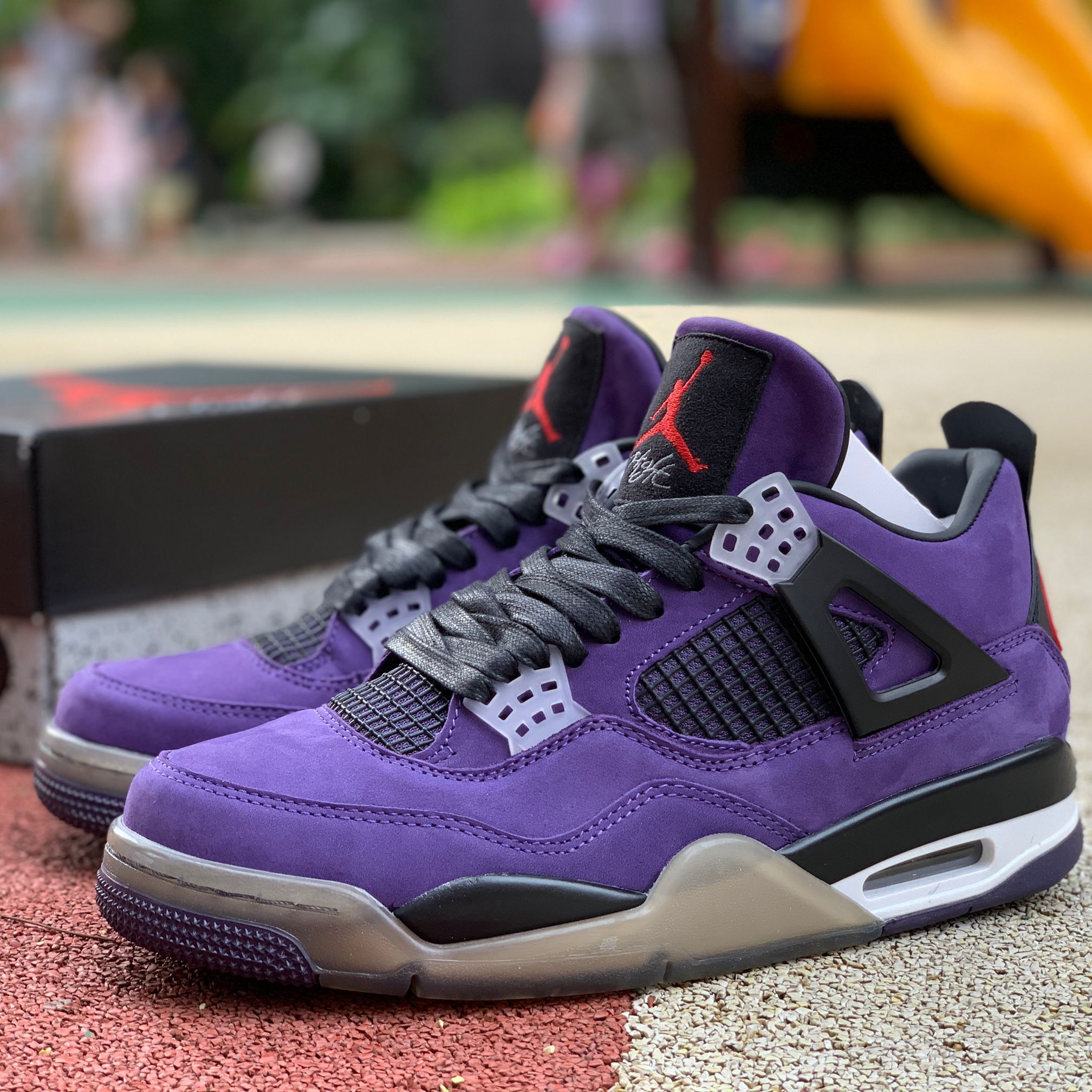 Air Jordan 4 x Travis Scott Cactus Jack  Sneakers      - DopestKickz