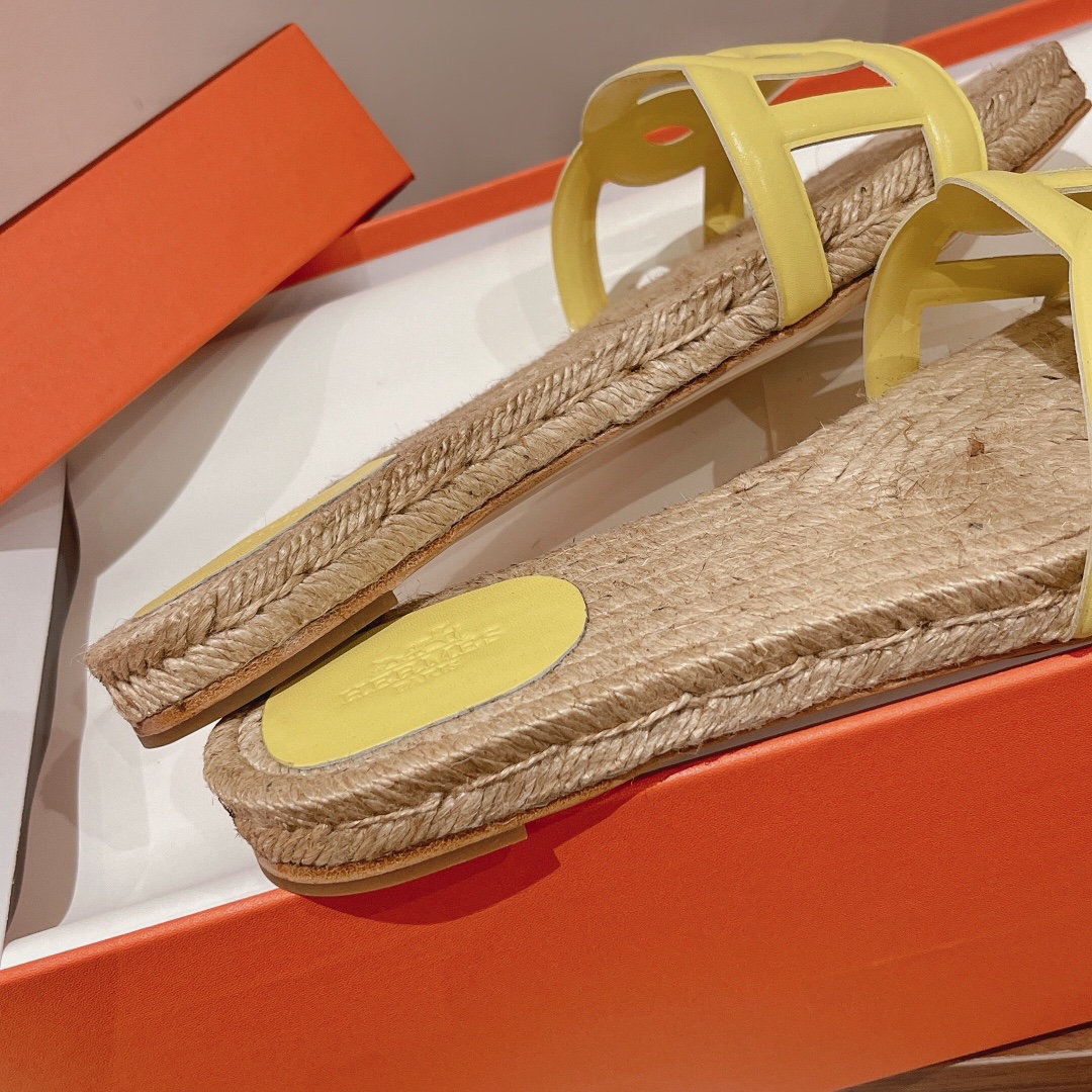 Hermes Famosa Espadrille  - DopestKickz