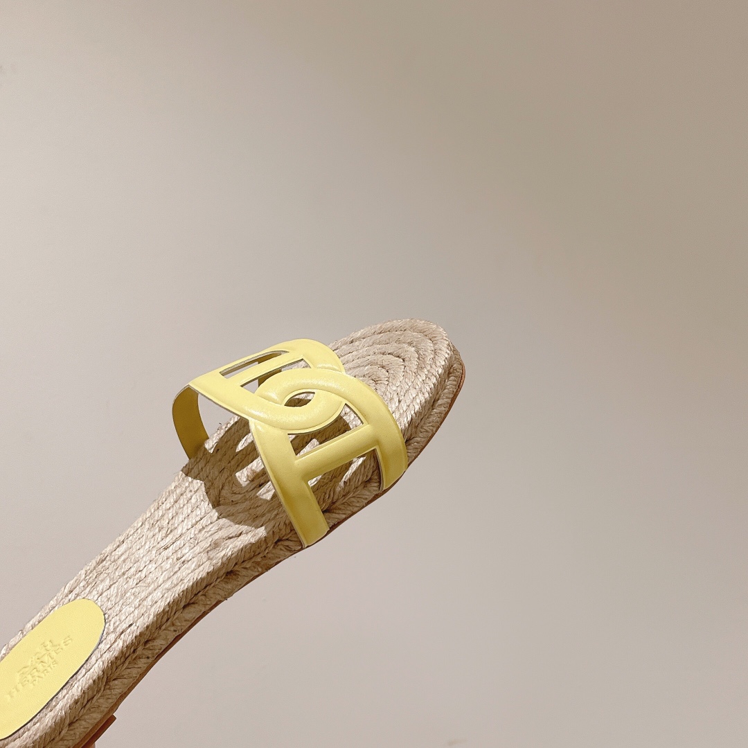 Hermes Famosa Espadrille  - DopestKickz