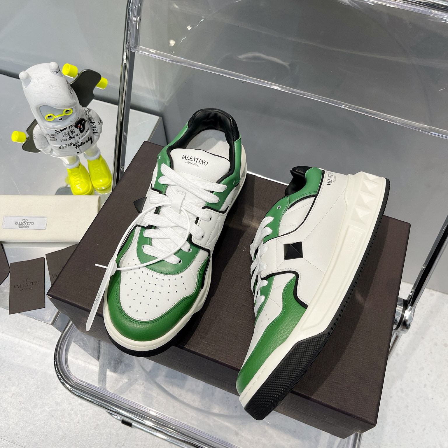 Valenti One Stud Low-Top Calfskin Sneaker - DopestKickz