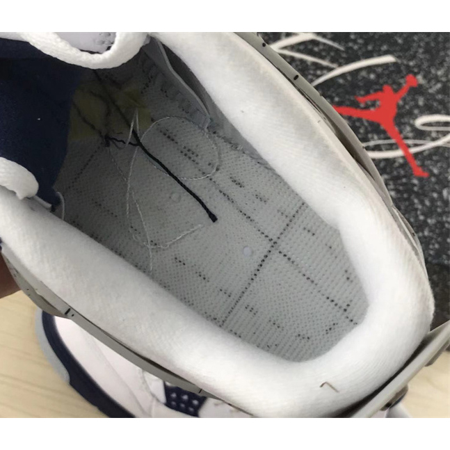 Air Jordan 4“Midnight Navy” Sneakers     DH6927-140 - DopestKickz