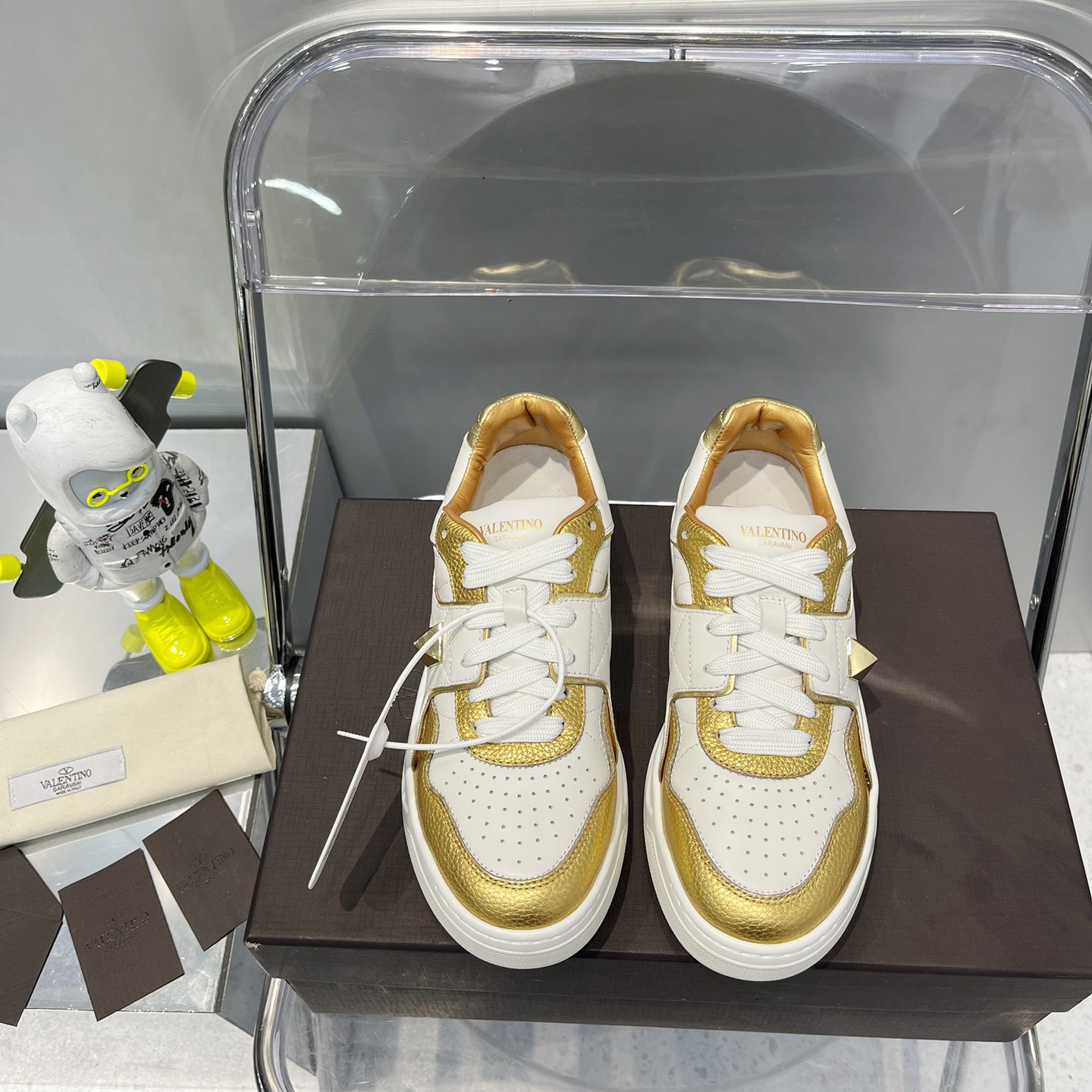 Valenti One Stud Low-Top Calfskin Sneaker - DopestKickz