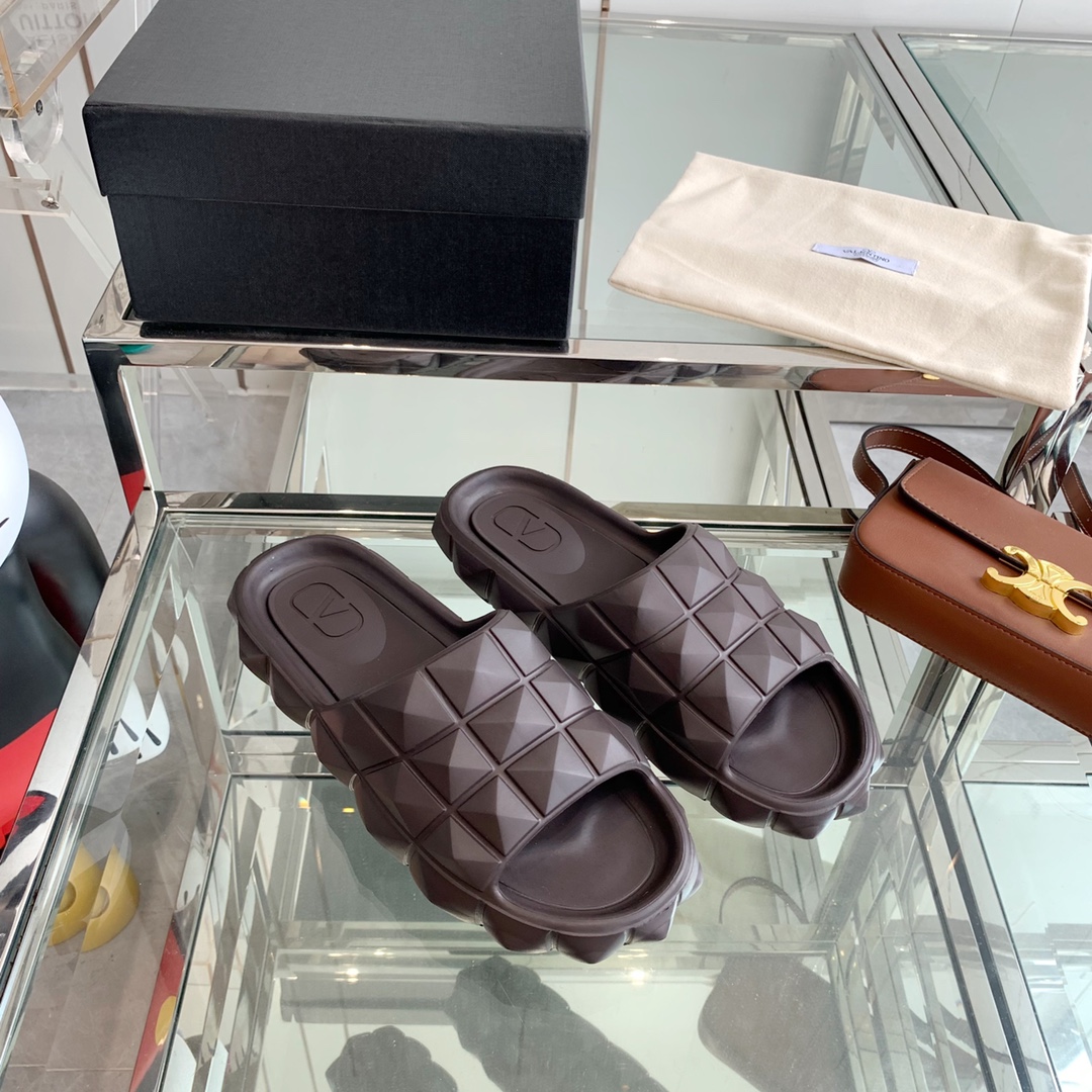Valenti Roman Stud Turtle Slide Sandal In rubber - DopestKickz
