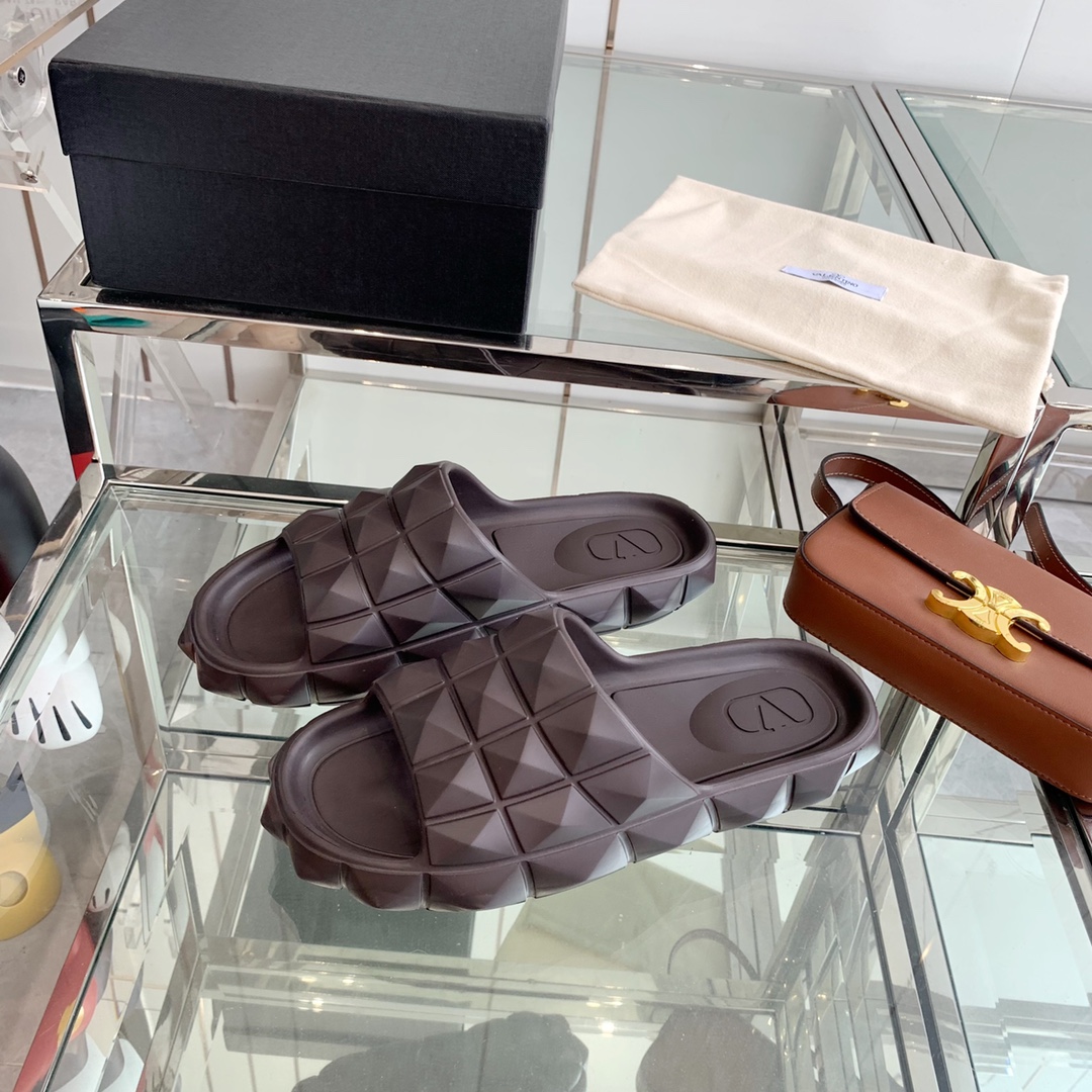 Valenti Roman Stud Turtle Slide Sandal In rubber - DopestKickz