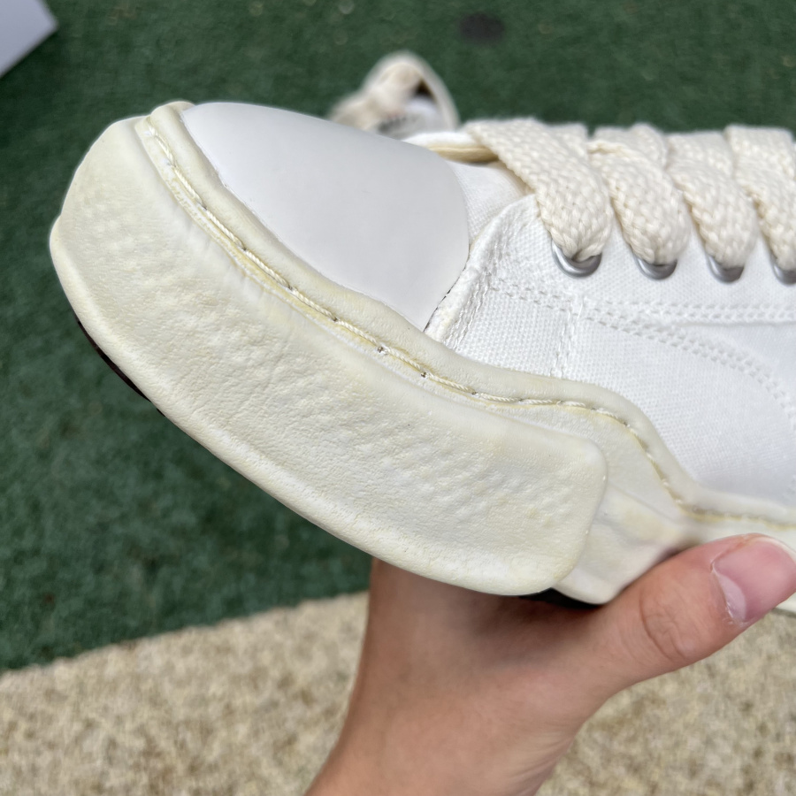 Maison Mihara Yasuhiro Wayne Original Sole Leather Low Sneaker - DopestKickz