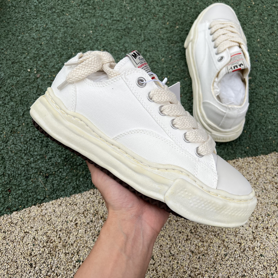 Maison Mihara Yasuhiro Wayne Original Sole Leather Low Sneaker - DopestKickz