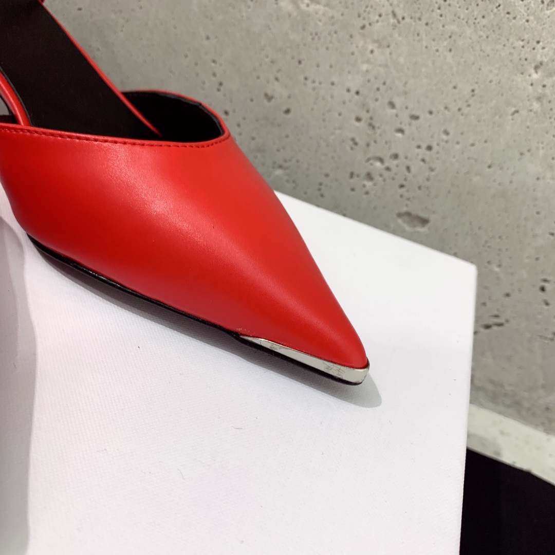 Celine Kitten With Metal Toe In Calfskin - DopestKickz