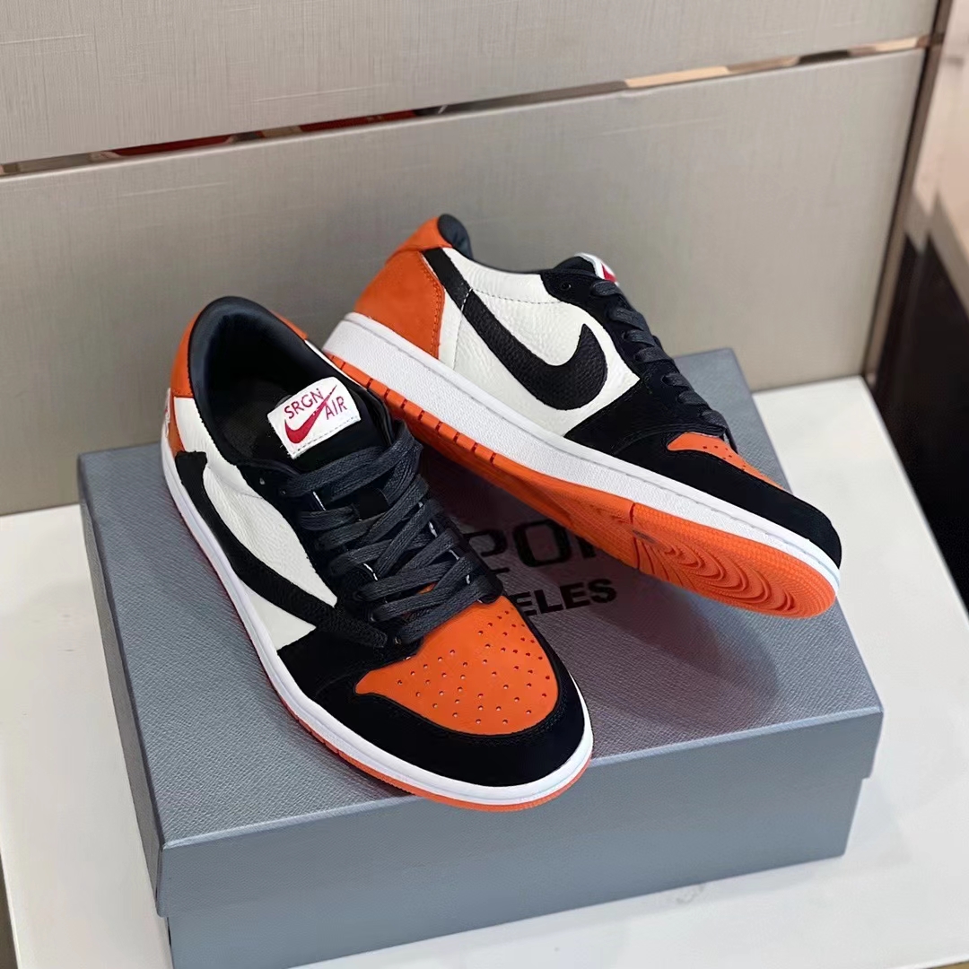Travis Scott x Nike Air Max Day Sneaker  - DopestKickz