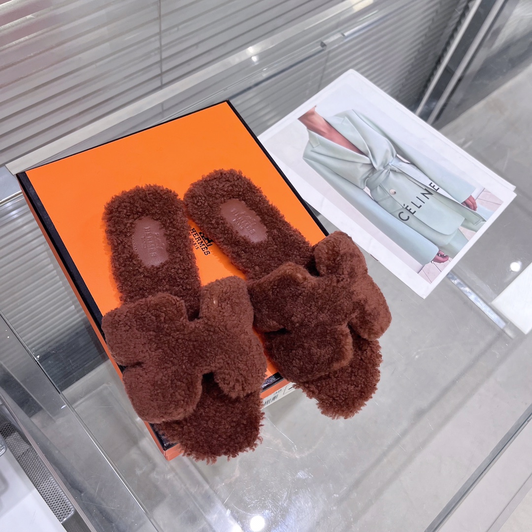 Hermes Oran Sandal - DopestKickz